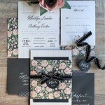 Invitación de boda vintage con flores